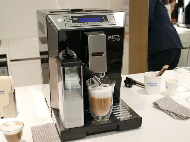 デロンギ“全自動コーヒーマシンの最高峰”24万円のフルスペックモデルを 