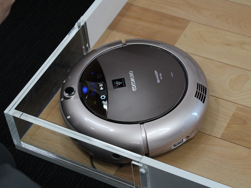 ロボット掃除機　シャープ RX-V95A-N   No.25 吹いて吸う!? 部屋の隅のゴミに強くなったロボット掃除機