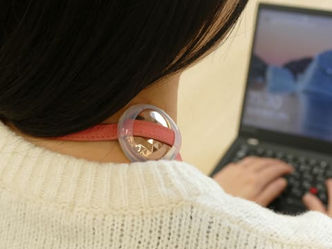 家電製品ミニレビュー 究極の ながら 治療ができる 業界唯一の高周波治療器 コリコラン が肩コリに効く 家電 Watch