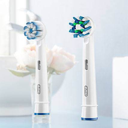 ブラウン 海外でも充電できるスマホ連携電動歯ブラシ 予約で1万円キャッシュバック 家電 Watch