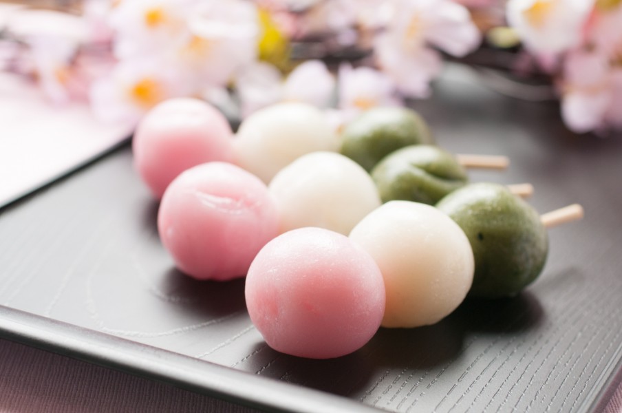 暮らし 和菓子歳時記19 花より団子 桜の季節に食べたい 花見団子 家電 Watch