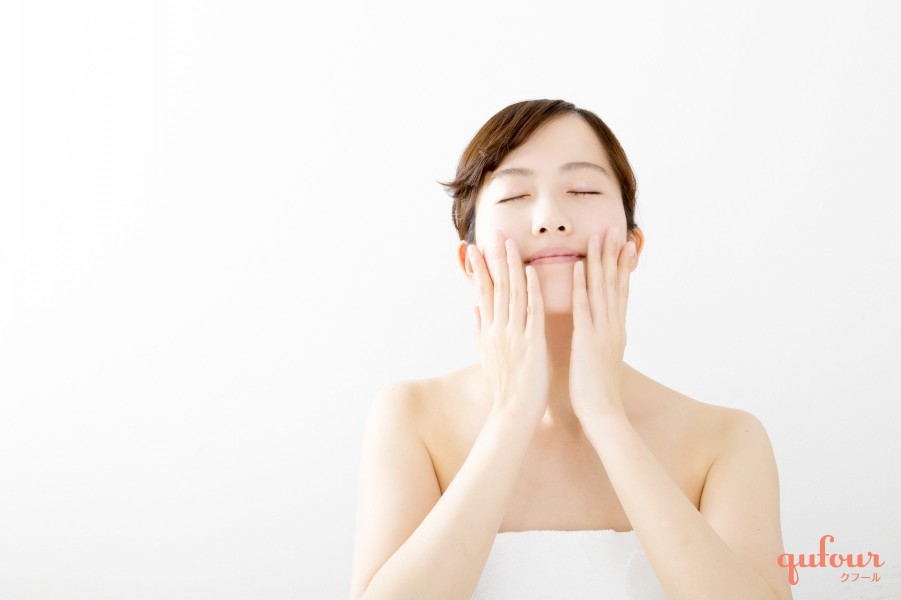 暮らし 大人ニキビ 原因は 毛穴汚れ 手作りアロマ化粧水で美肌を取り戻そう 家電 Watch