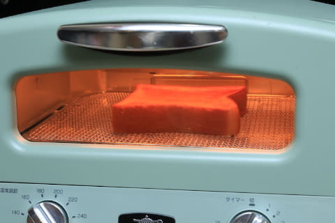 アラジン トースターの心臓部 遠赤グラファイトヒーター 製造現場に潜入 藤山哲人の実践 家電ラボ 家電 Watch