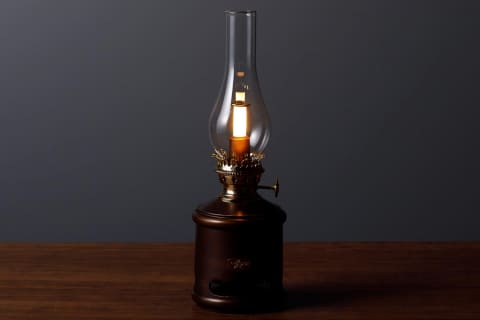 アラジン 1900年代のオイルランプを復刻したランタンスピーカー 家電 Watch
