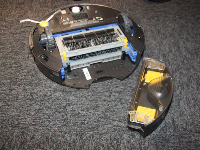 本体からダスト容器を外したところ