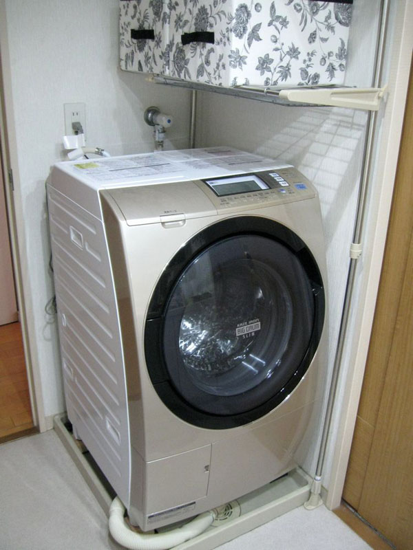 HITACHI BD-S7400L ドラム式洗濯機-