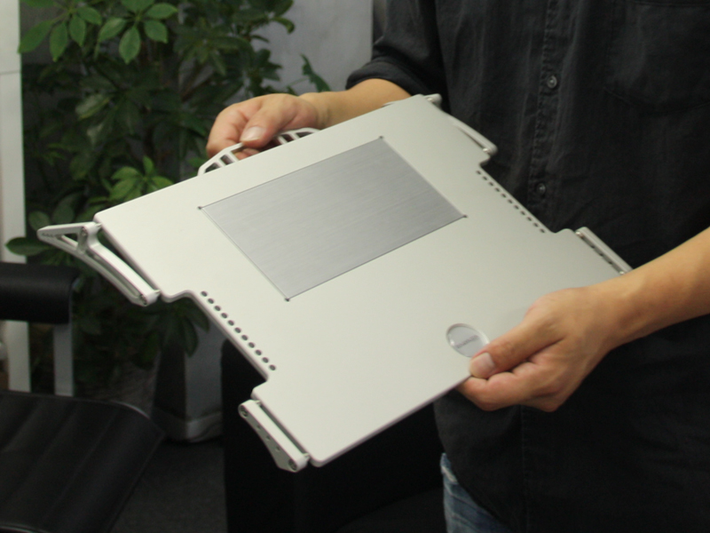 バルミューダ デザイン 冷却台 X-Base 限定Black