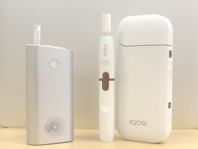 Айкос можно в самолет. Айкос Glo. Электронные сигареты Glo и IQOS что. Кент для айкос. Айкос гло 4.