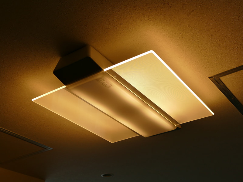 パナソニック、天井から降り注ぐ光と音を楽しめるスピーカー搭載LED 