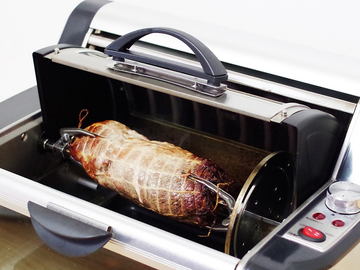 サンコー、BBQで丸鶏やかたまり肉を360度回転しながら焼ける「自動回転