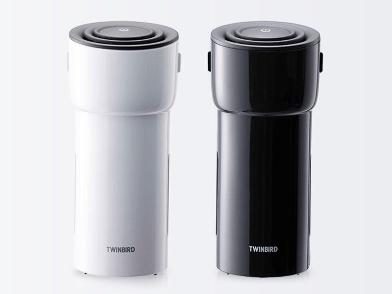 ツインバード、ペットボトルサイズの卓上型「HEPAフィルター付イオン