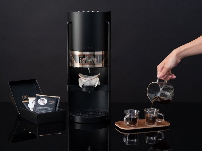 蔦屋家電、世界各国のバリスタのハンドドリップを再現したIoTコーヒーメーカー - 家電 Watch