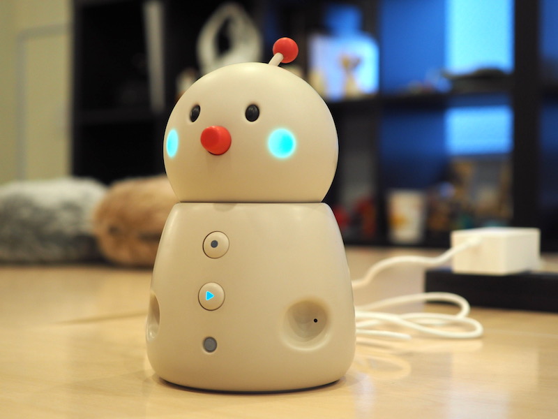 トピック】ロボットは絵文字のような存在? 人と人をつなげる「BOCCO emo」が生まれた理由 - 家電 Watch