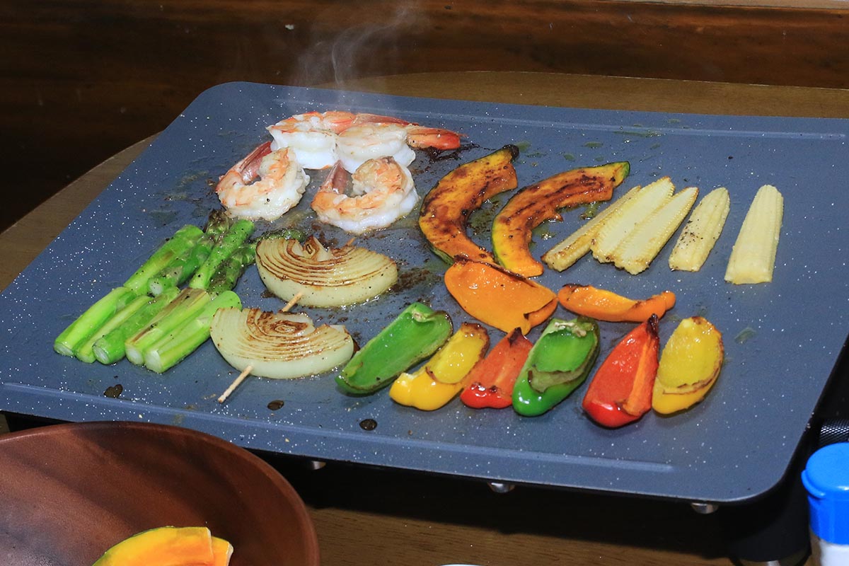 薄さ3mmでもハイパワーなホットプレート! MAGIC GRILLは片付け楽々で朝