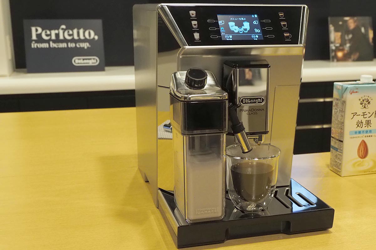 28万円の全自動コーヒーマシンはおいしいの? デロンギ最上位機は在宅 