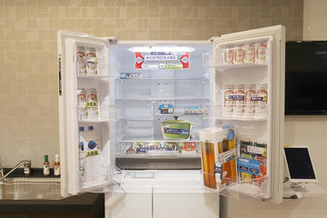 三菱、8年ぶりの冷蔵庫フル刷新。幅は同じでもカゴ1個分の大容量化