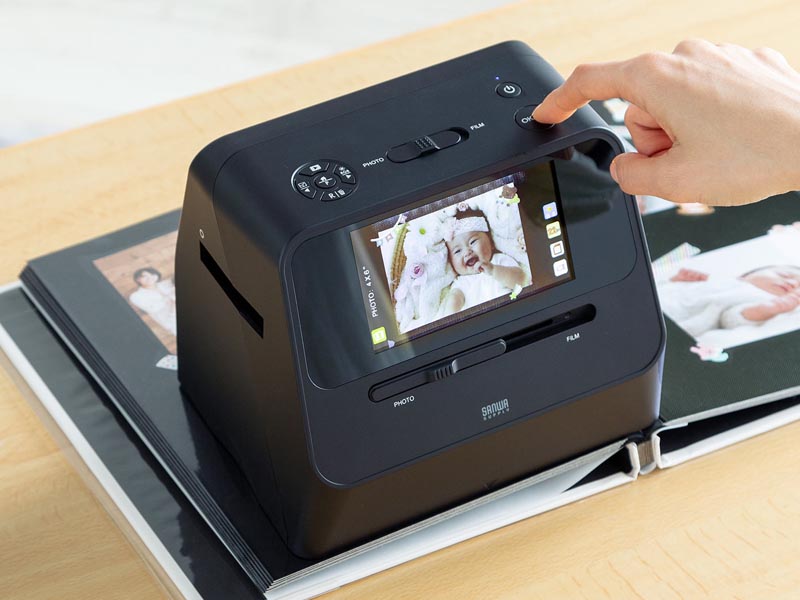 サンワ、思い出のフィルムや写真をデータ化できるスキャナー - 家電 Watch