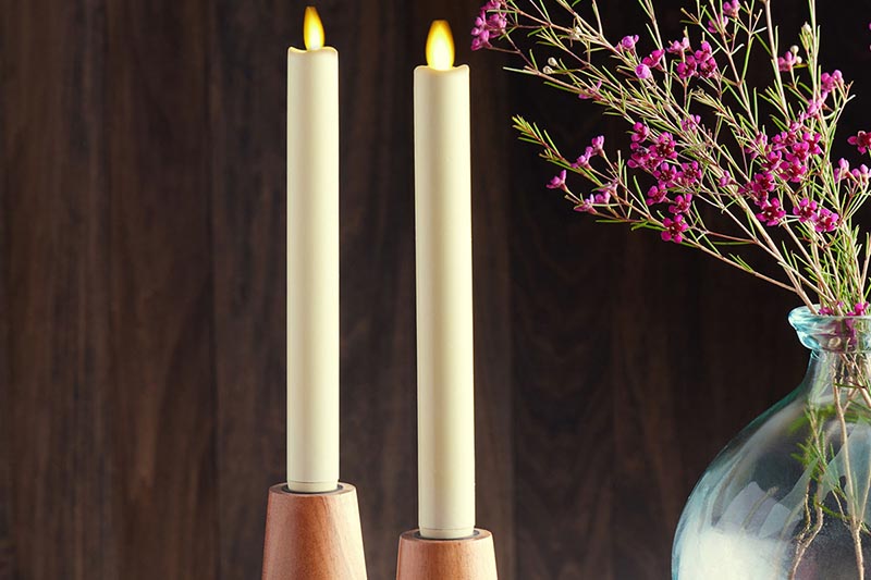 ヴィンテージ　アメリカン　キャンドル風　ライト　大 ゆらぐ炎のようなキャンドル型の電池式ライト。スタンドにフィット