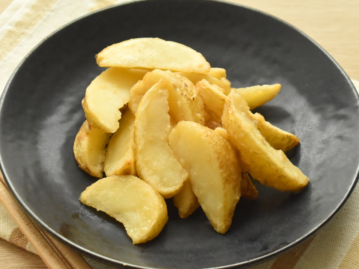 冷凍ポテトでビールに合う簡単おつまみ「甘辛味噌ポテト」【美味しく
