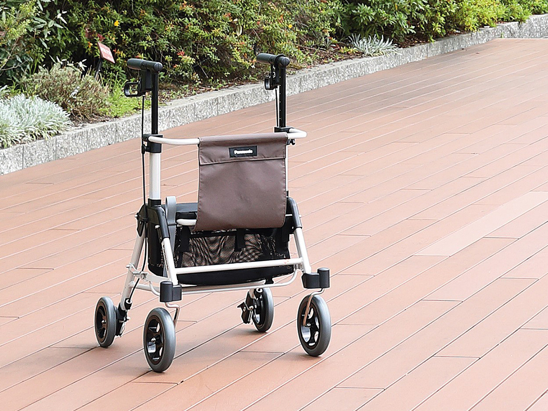 パナソニックが歩行器を発売。買い物しやすい「カウサポ」 - 家電 Watch