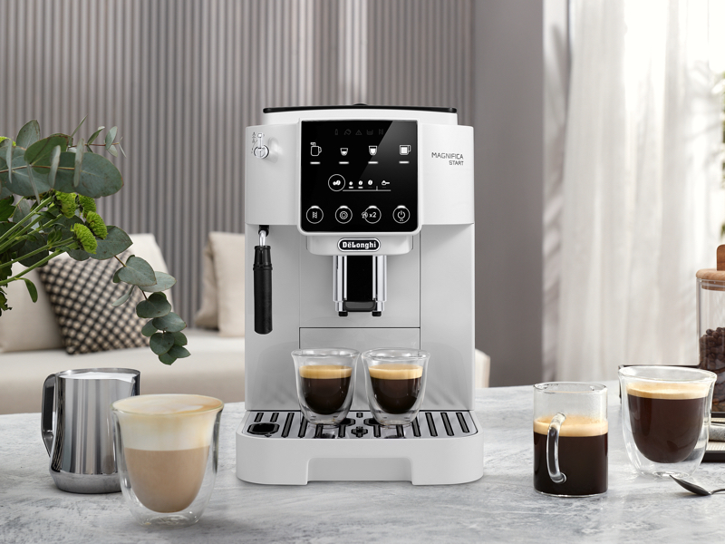 デロンギ、10万円を切る全自動コーヒーマシンのかんたんモデル - 家電