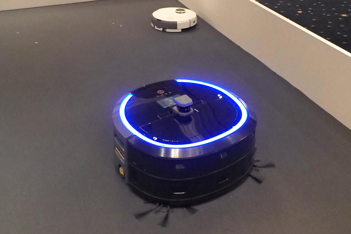 ケルヒャー、業務用ロボット掃除機を年内に国内投入へ - 家電 Watch