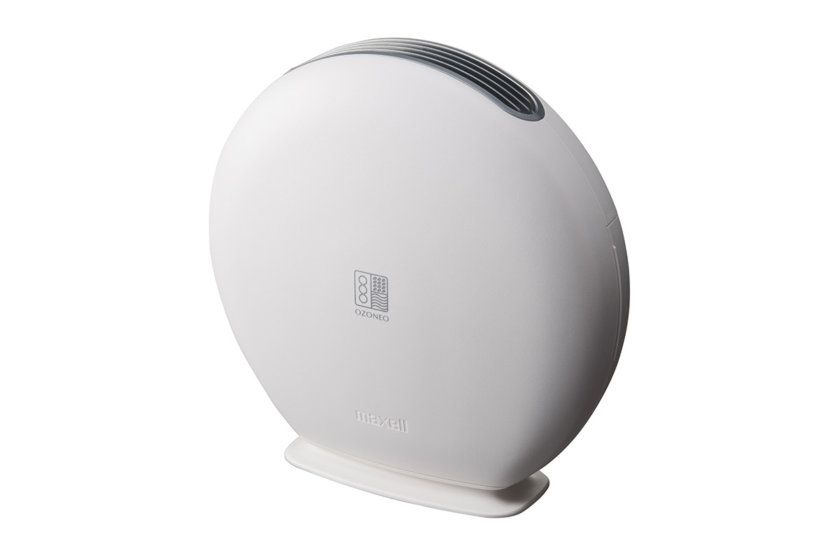 maxell オゾネオ技術搭載消臭器 WH　MXAZ-AE290 オゾンで気になるニオイ素早く分解する消臭器 - 家電 Watch