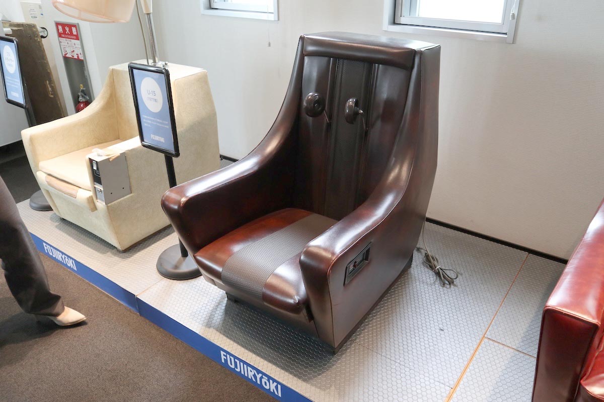 日本のマッサージチェアを世界へ フジ医療器の工場に潜入! - 家電 Watch