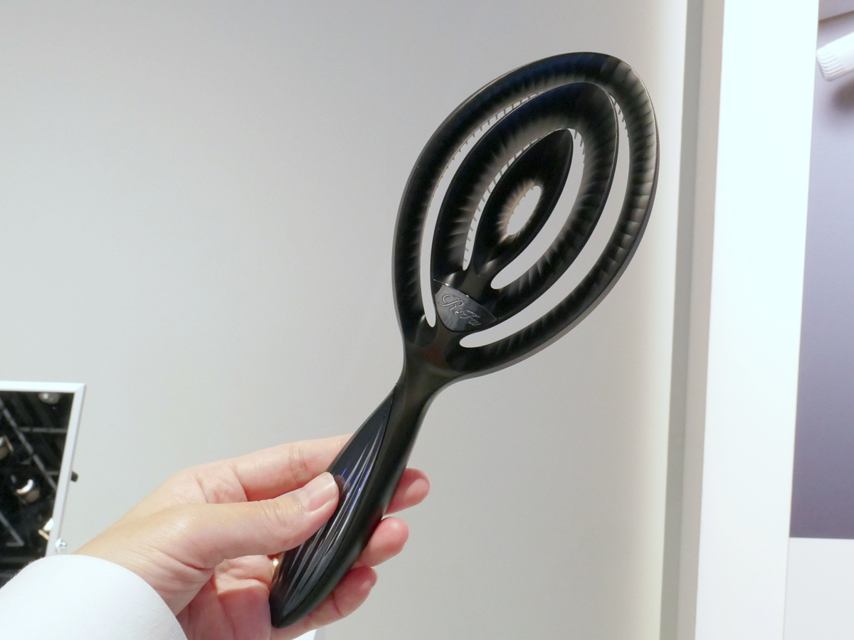 ReFa、ドライヤーが時短になる速乾ブラシ - 家電 Watch