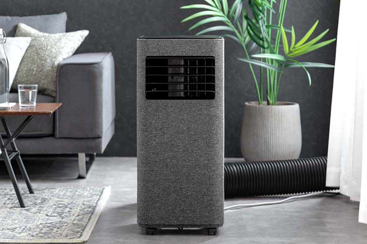 タンスのゲン、工事不要のスポットクーラー 梅雨から真夏まで使える