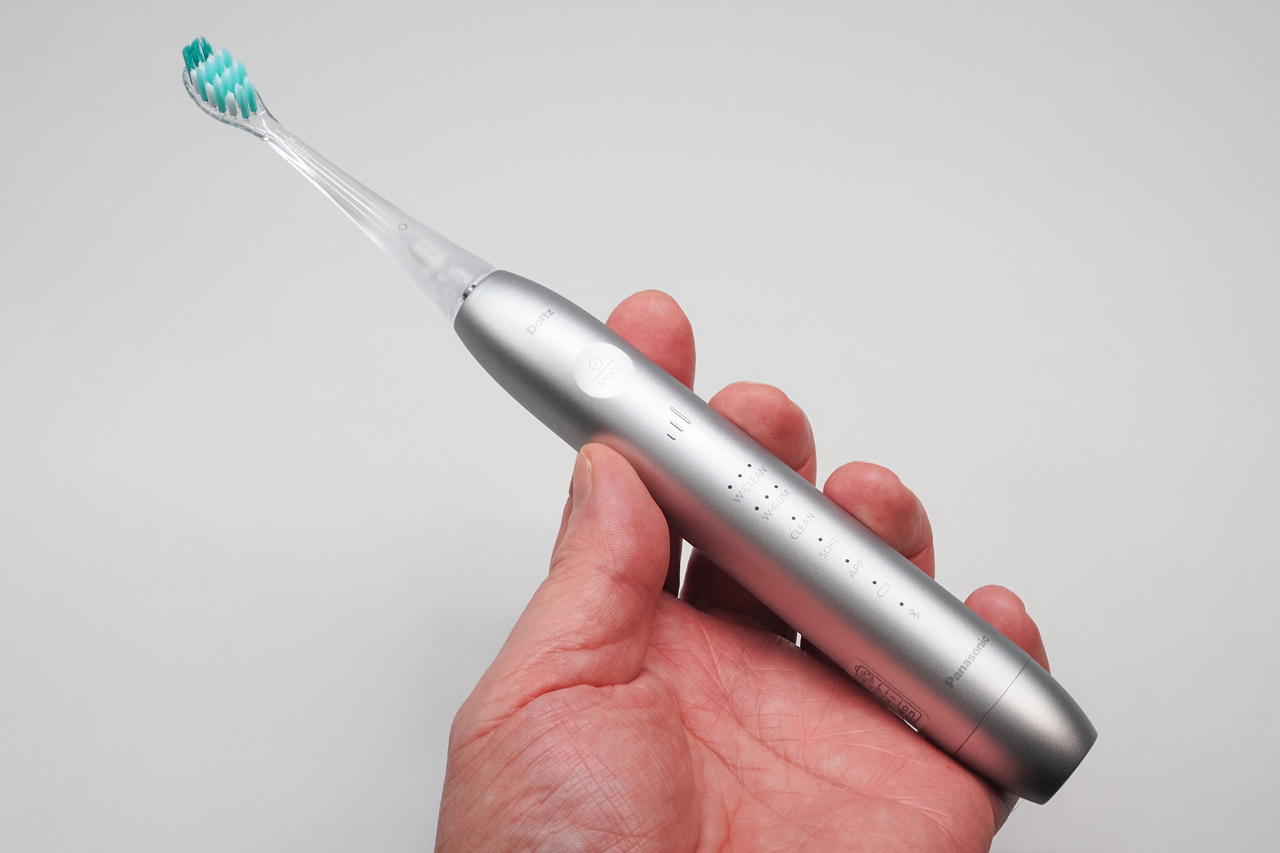 パナソニック新ドルツ プレミアムで歯間を徹底キレイに! その進化ぶり