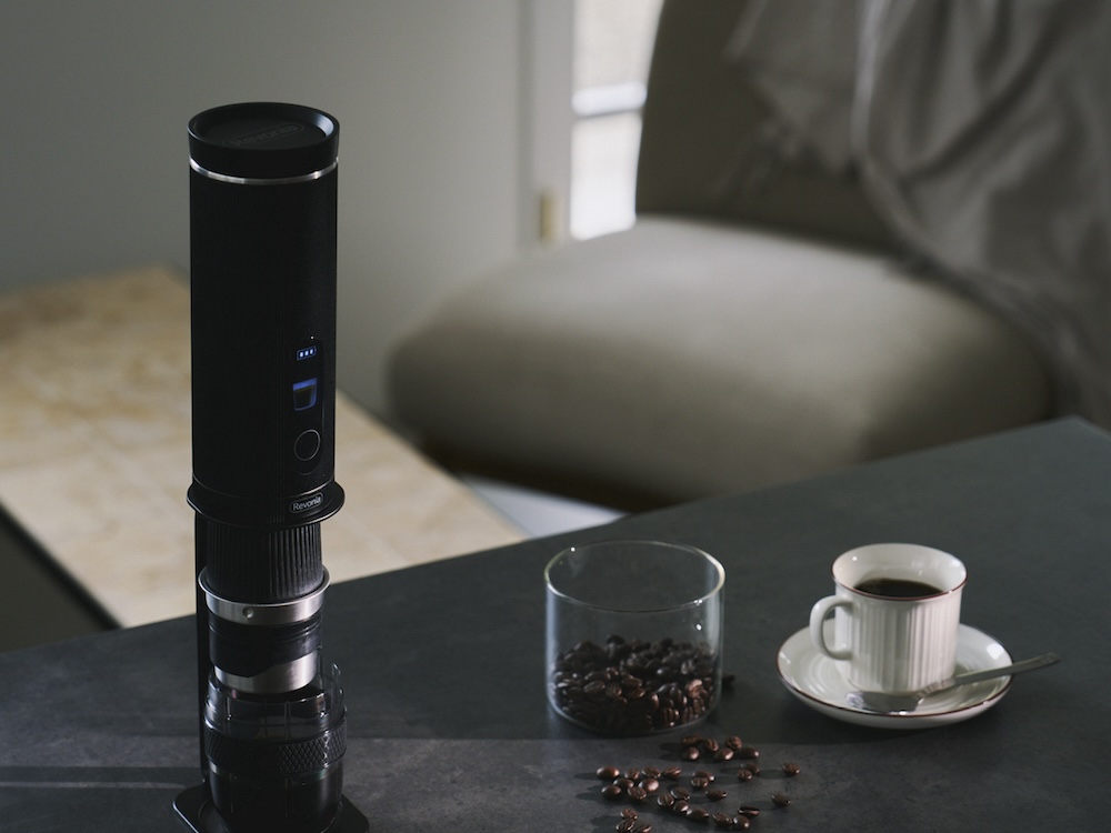 充電式の小さいコーヒーメーカー 豆から挽いてどこでも使える - 家電 Watch