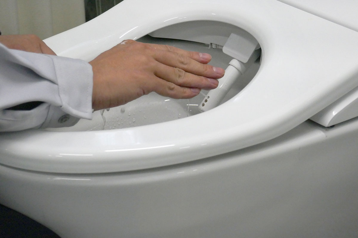 2022年製 家電 生活家電 水洗トイレ ウォシュレット トピック】最新ウォシュレットはおしりをだます? トイレは便をスキャン