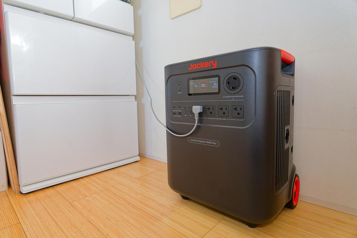 もはや小さな蓄電池! Jackery超大容量ポータブル電源で「72時間の壁 
