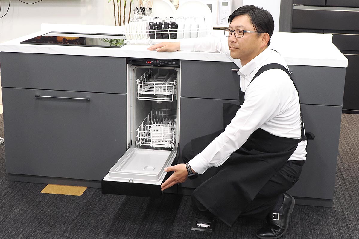 アイリスオーヤマ　食洗機 狭いキッチンでも食洗機はいける。幅30cmのビルトインタイプ