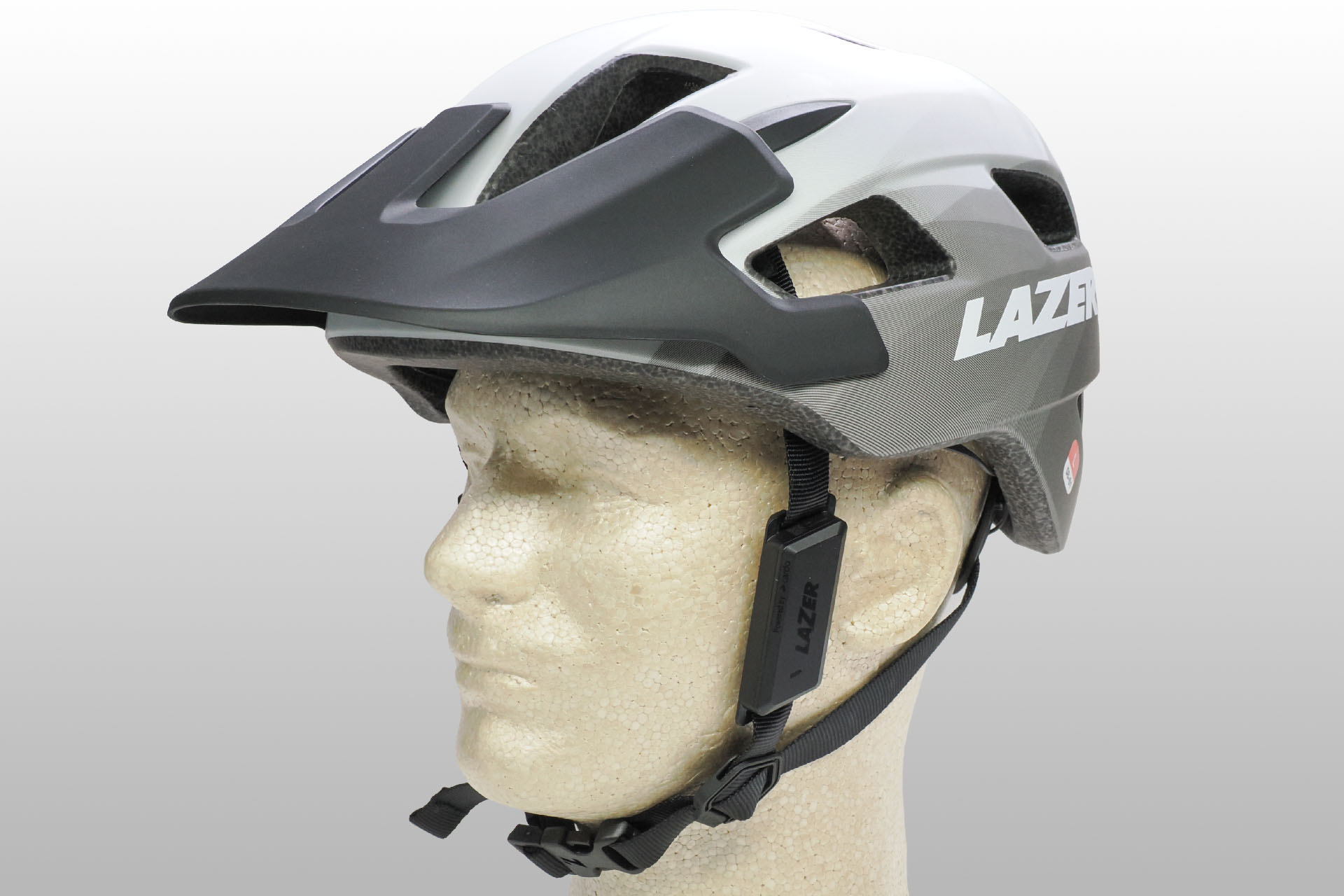インカム！バイクに自転車に登山に最適！新品未使用 ソロライダー専用 2025最新版 バイク インカム バイクインカム
