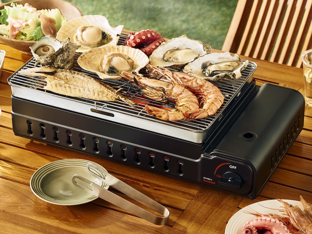 イワタニ、焼き面積2倍のBBQグリル ステーキや海鮮たっぷり - 家電 Watch