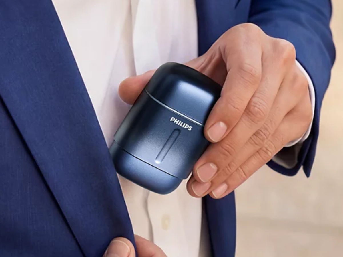 超特価！一流ブランド PHILIPS高級翻訳機 定価約58000円。プレゼント付 フィリップス、手のりサイズの最上級シェーバー - 家電 Watch