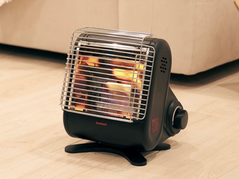 イワタニのカセットガス暖房機 電源不要で災害時にも - 家電 Watch
