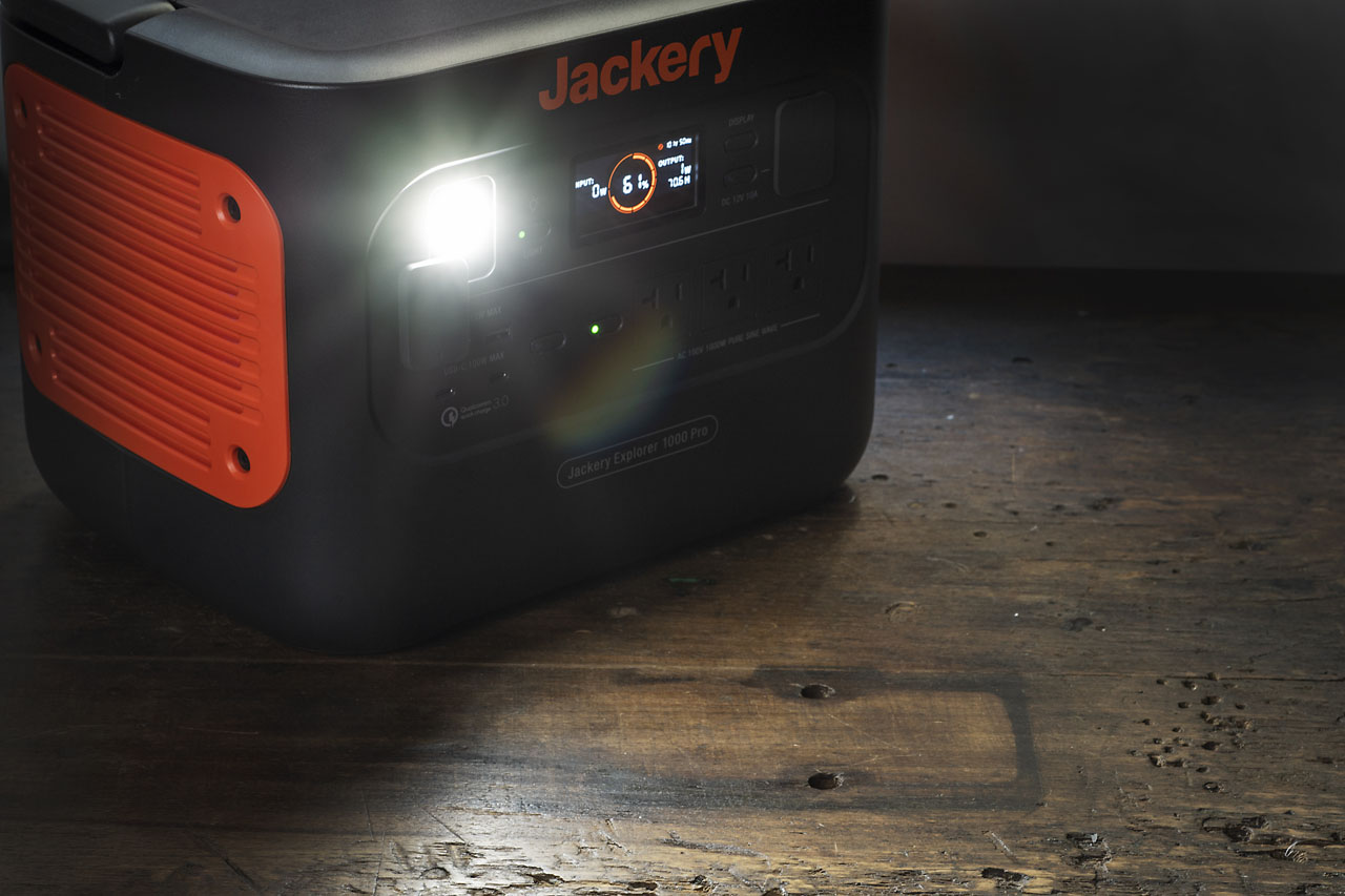 進化を遂げた最新「Jackery Solar Generator 1000 Pro」登場！ 魅力